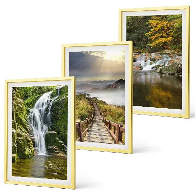 Gerahmtes Bilderset mit Motiven von Wasserfällen, Bergen, Wolken und Herbstlandschaften