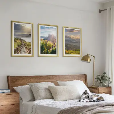 Berglandschaft mit Blumen 3er-Set Bilder mit Rahmen