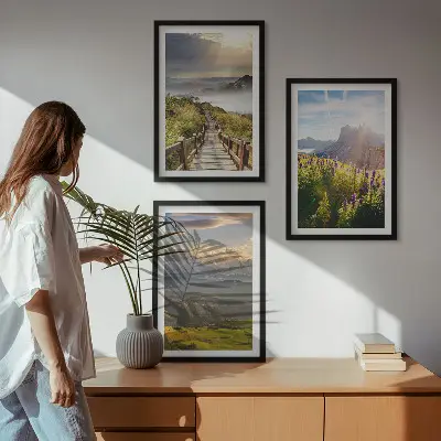 Berglandschaft mit Blumen 3er-Set Bilder mit Rahmen