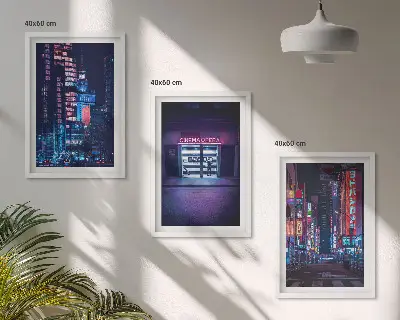 Gerahmtes Bilderset mit Motiv Neon-Eingang zur nächtlichen Stadt
