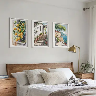 Gerahmtes Bilderset mit Zitronen, Blumen und Meerblick