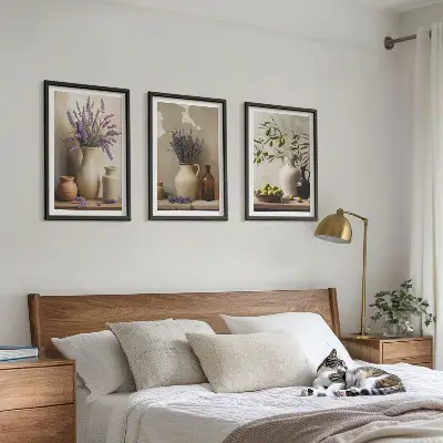 3er-Set Wandbilder mit Rahmen mit Blumen in Vasen und Olivenzweig-Motiv