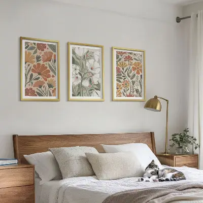 Gerahmtes Bilderset mit Blumenmuster in Orange und Grün