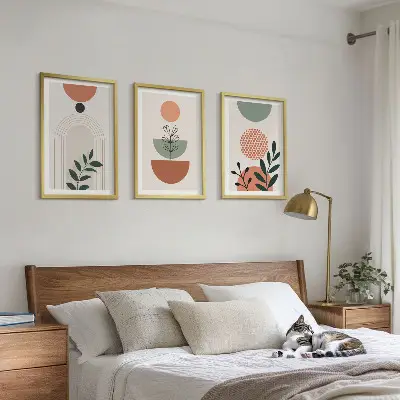 Bilderset mit Pflanzenmotiven gerahmt, in modernem Design