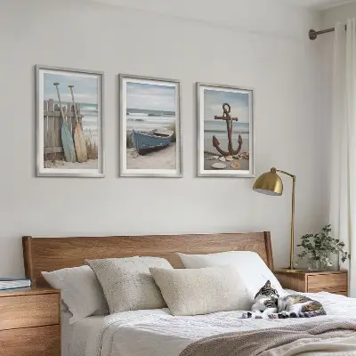 Gerahmtes Bilderset Strand mit Boot und Anker in Sandfarben