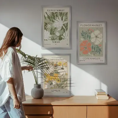 Gerahmtes Bilderset mit Blumenmotiven aus Städten weltweit