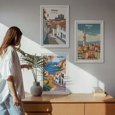 Gerahmtes Bilderset mit Retro-Illustrationen von Weltstädten