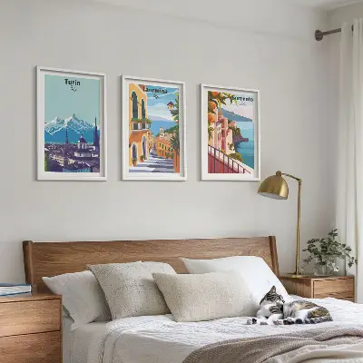 Farbenfrohe Retro-Stadtansichten 3er-Set mit Rahmen
