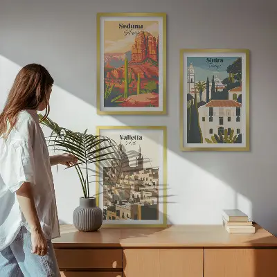 Gerahmtes Bilderset mit Ansichten von Sedona, Sintra und Valletta im Retro-Stil