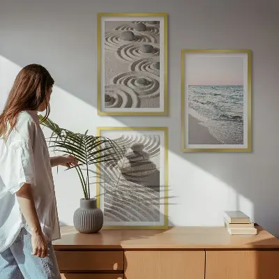 Wandbild-Set mit Rahmen Motiv Wellen, Sand, Wasser, Steine und Strand - 3er-Set