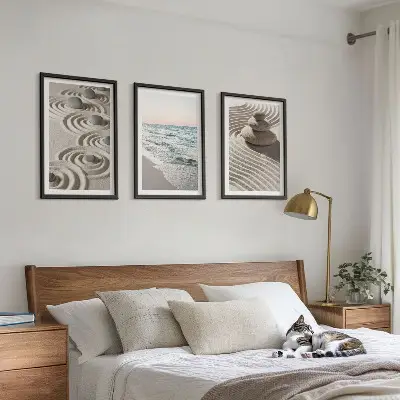 Wandbild-Set mit Rahmen Motiv Wellen, Sand, Wasser, Steine und Strand - 3er-Set