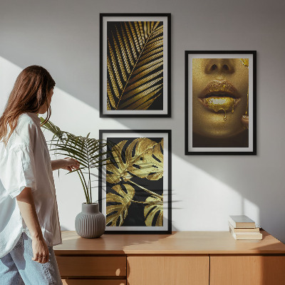 Bilder-3er-set mit rahmen Mund einer Frau mit Monstera-Palme