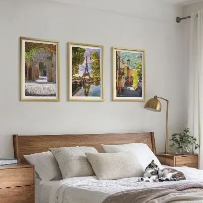 Gerahmtes Bilderset mit Straßen der Eiffel-Architektur