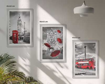Gerahmtes bilderset Roter Regenschirmstand und Londoner Bus