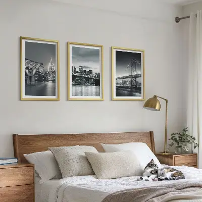 3er-Set Bilder mit Rahmen Brücken und Stadtarchitektur in Grau