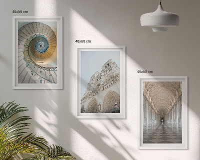 Gerahmtes bilderset Wendeltreppe der Kathedralenfassade