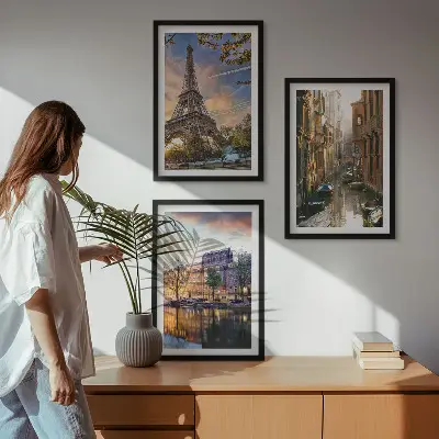 Bilder-3er-Set mit Rahmen mit Motiven vom Eiffelturm, Venedig und Amsterdamer Kanälen