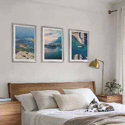 Bilder-3er-Set mit Rahmen mit Motiven von Meerblick, Klippen und Häfen