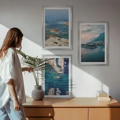 Bilder-3er-Set mit Rahmen mit Motiven von Meerblick, Klippen und Häfen