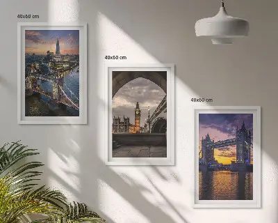 Bilder-3er-Set mit Rahmen Motiv Stadtbrücken und Uhrtürme