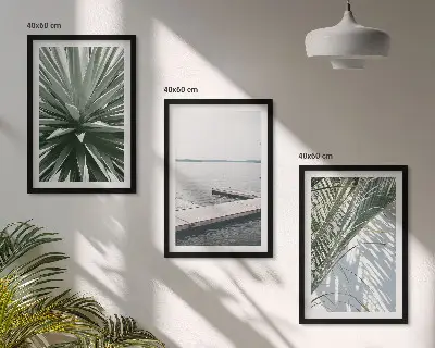 Palmenblätter und Holzbrücke gerahmtes Bilderset