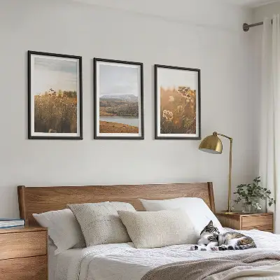 Gerahmtes Bilderset mit Motiven von Landschaften, Wiesen, Bergen und Seen