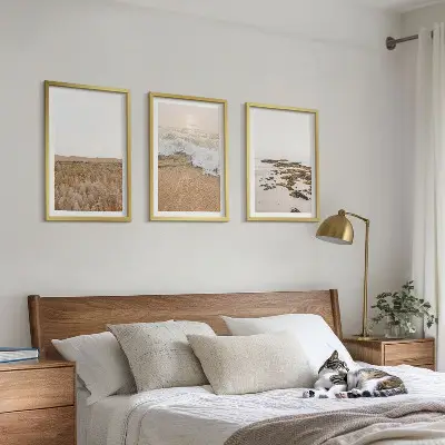 Gerahmtes Bilderset mit Strandwellen, Steinen und Sommermotiven