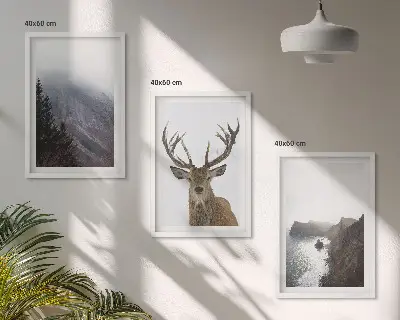 Berglandschaft mit Hirschen gerahmtes bilderset