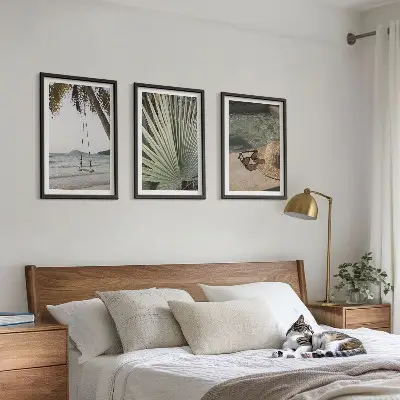 Gerahmtes Bilderset mit Strandschaukel und Blättermotiv