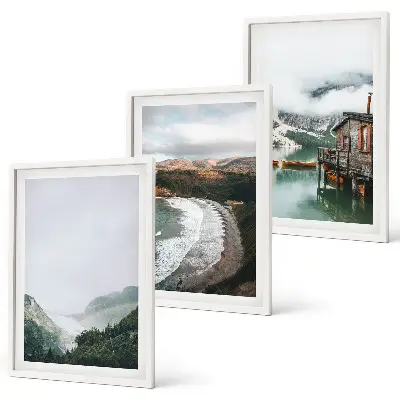 Gerahmtes Bilderset mit Motiven von Bergen, Strand, Wolken und Wasser