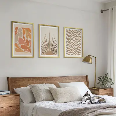 3er-Set Wandbilder mit Rahmen im Sonnen Motiv mit Boho-Elementen in Pastelltönen
