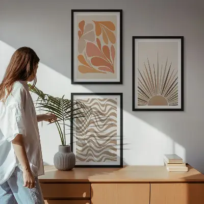 3er-Set Wandbilder mit Rahmen im Sonnen Motiv mit Boho-Elementen in Pastelltönen