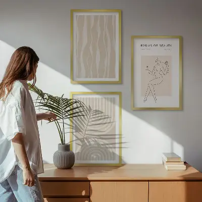 Gerahmtes Bilderset mit abstrakten Boho-Dekorationen