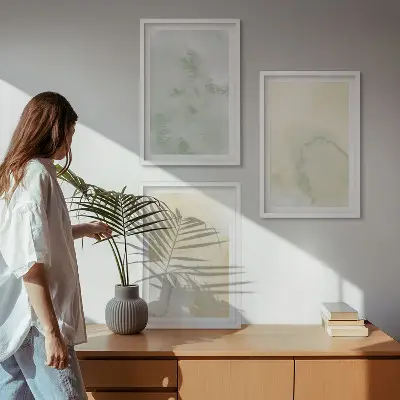 Gerahmtes Bilderset mit pastellfarbenen Aquarelltexturen