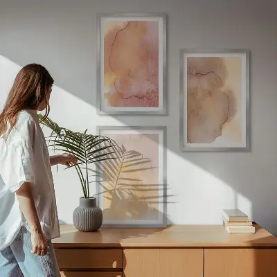 Gerahmtes Bilderset mit warmen, farbenfrohen Aquarelltexturen