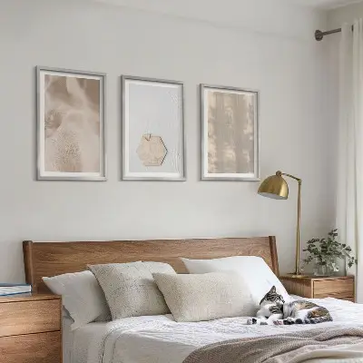 Gerahmtes Bilderset mit subtilen Texturen im Boho-Natur-Stil