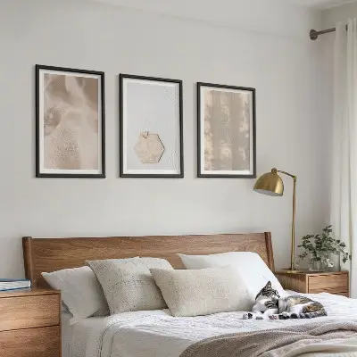 Gerahmtes Bilderset mit subtilen Texturen im Boho-Natur-Stil