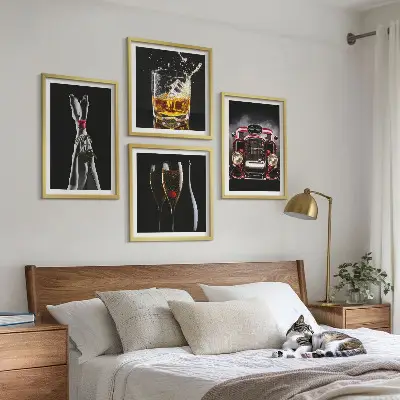 Wanddeko-Set mit Motiv Frauenbeine, Rosenwagen und Wein