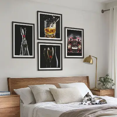 Wanddeko-Set mit Motiv Frauenbeine, Rosenwagen und Wein