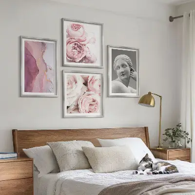 Wanddeko-Set Pfingstrosenskulptur einer Frau Wandbild-Set mit Skulptur einer Frau und Pfingstrosenmotiven
