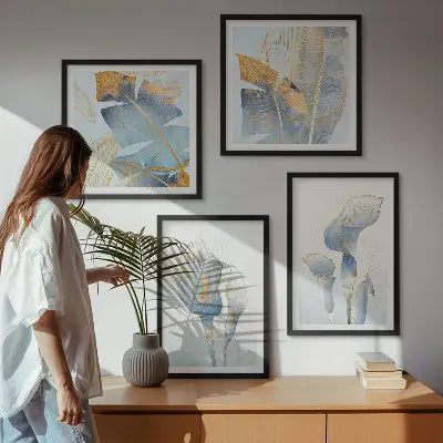Wanddekoration-Set mit Motiv blaue Blumen im Hintergrund