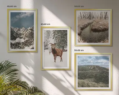 Wanddeko-Set mit Bergen, Schnee, Hirschen und Waldlandschaft