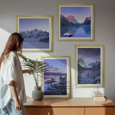 Wandbild Berglandschaft mit Sonnenuntergang am Wasser als gerahmtes Polyptychon
