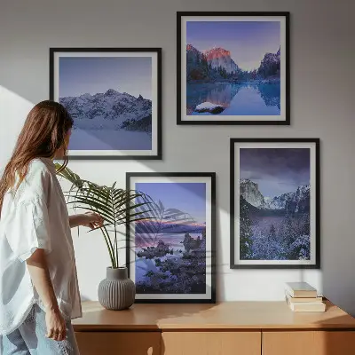 Wandbild Berglandschaft mit Sonnenuntergang am Wasser als gerahmtes Polyptychon