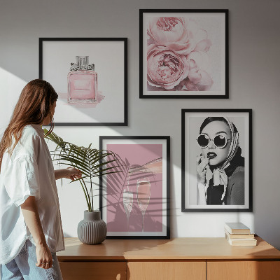 Polyptychon mit rahmen Stilvolle pinkfarbene Accessoires
