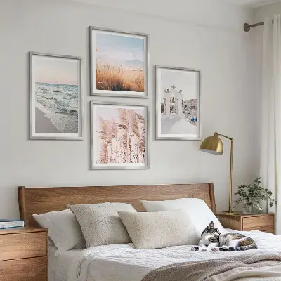 Wanddeko-Set mit Pflanzen, Meereswellen sowie Aussicht auf Häuser