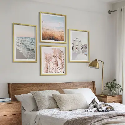 Wanddeko-Set mit Pflanzen, Meereswellen sowie Aussicht auf Häuser