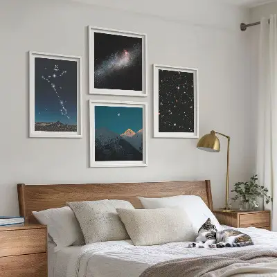 Kosmische Landschaften der Fische-Berge Polyptychon mit Rahmen