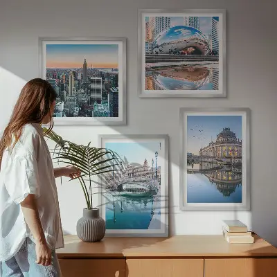 Architektur von Städten am Wasser als gerahmtes Polyptychon