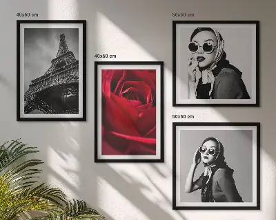 Wanddeko-Set mit Motiv einer Pariserin mit Eiffelturmbrille
